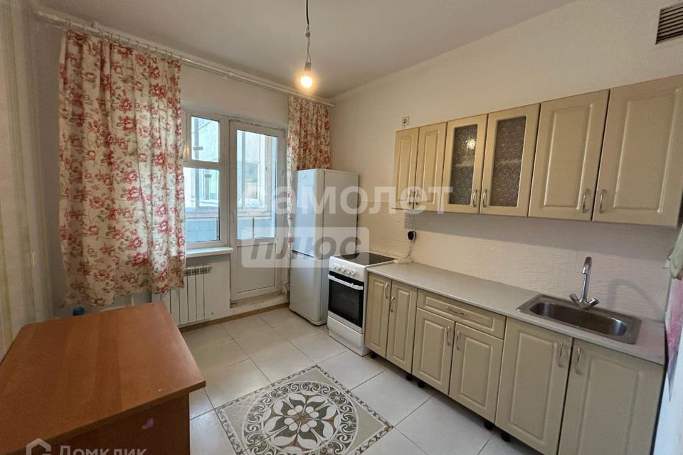Продаётся 1-комнатная квартира, 39.3 м²