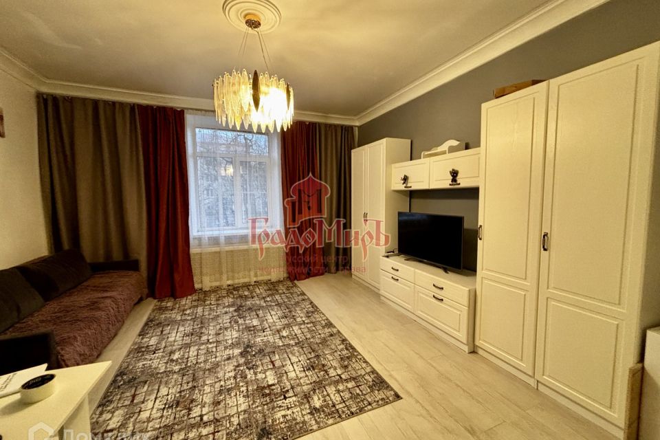 Продаётся 2-комнатная квартира, 63.3 м²