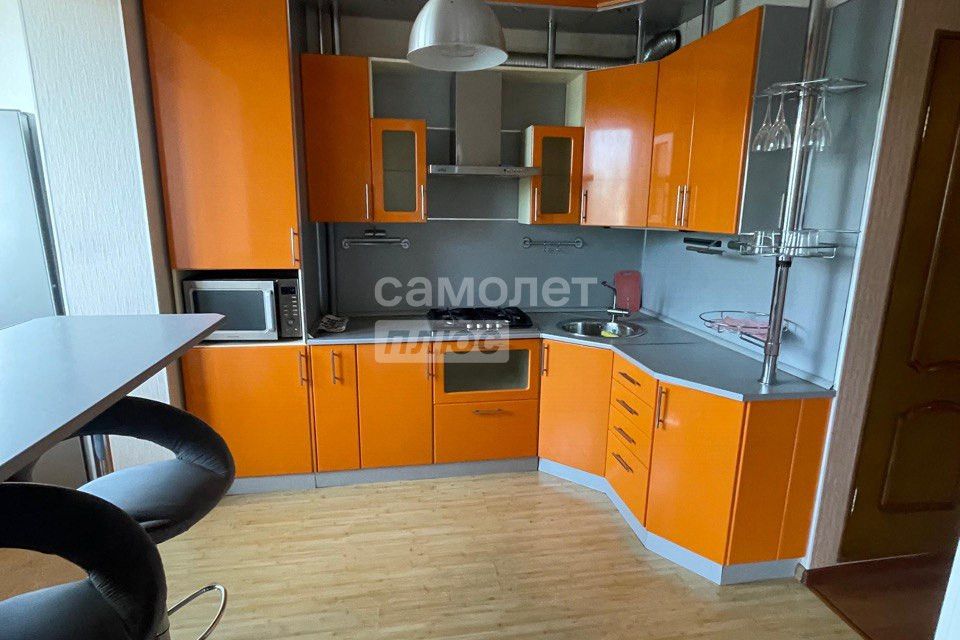 Продаётся 1-комнатная квартира, 37.7 м²