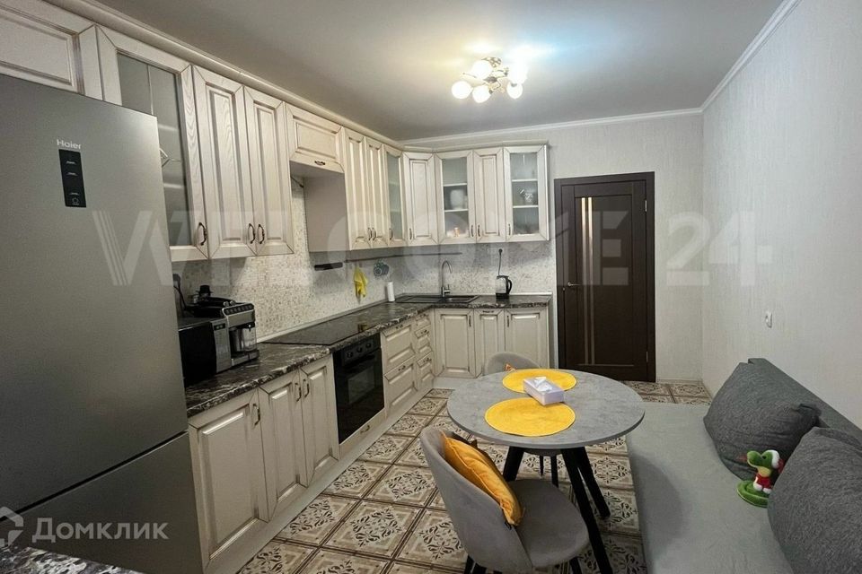 Продаётся 1-комнатная квартира, 39.4 м²