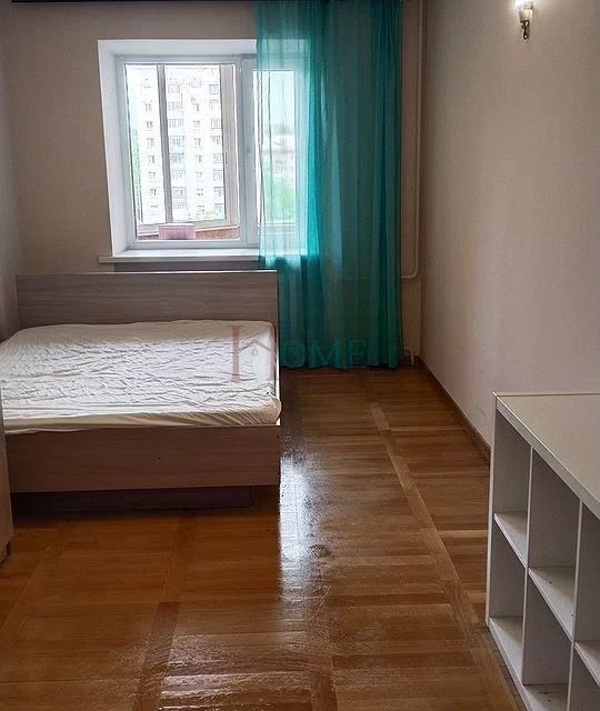 Сдаётся 3-комнатная квартира, 90 м²