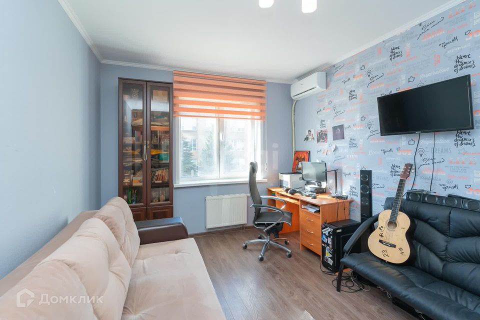 Продаётся 3-комнатная квартира, 68.7 м²