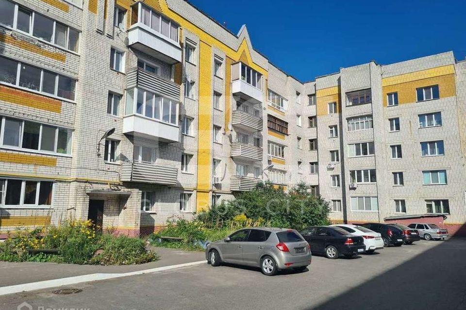 Продаётся 2-комнатная квартира, 49.2 м²