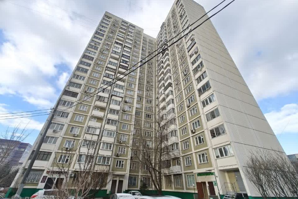 Продаётся 4-комнатная квартира, 103 м²