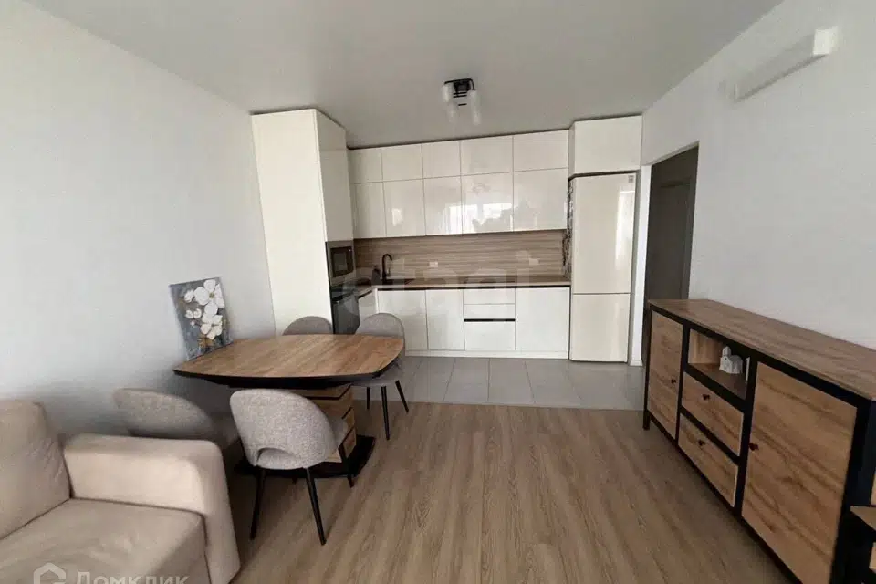 Продаётся 3-комнатная квартира, 68.5 м²