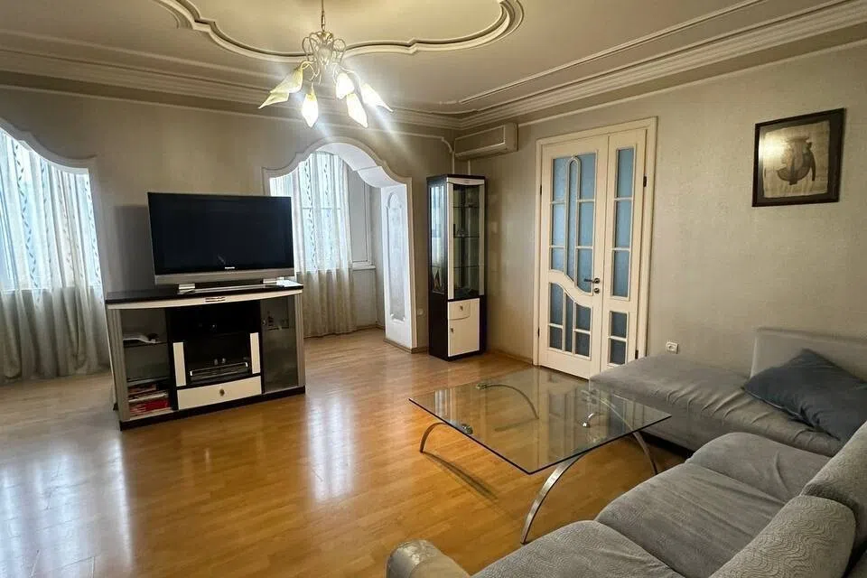 Сдаётся 3-комнатная квартира, 72 м²