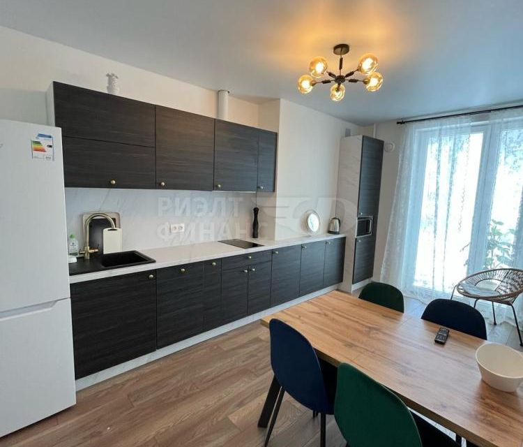Продаётся 1-комнатная квартира, 41 м²