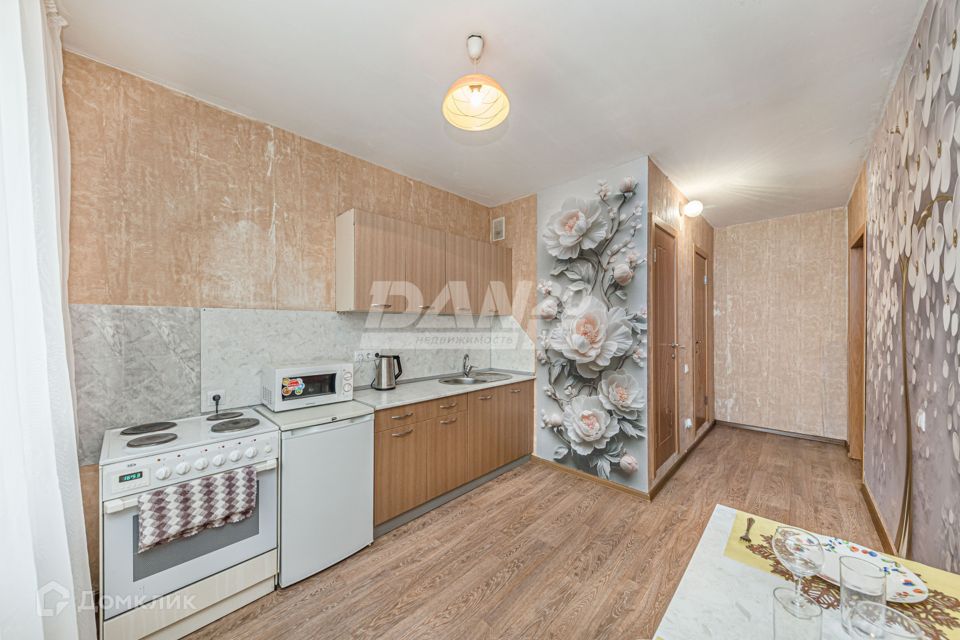 Продаётся 1-комнатная квартира, 40.8 м²