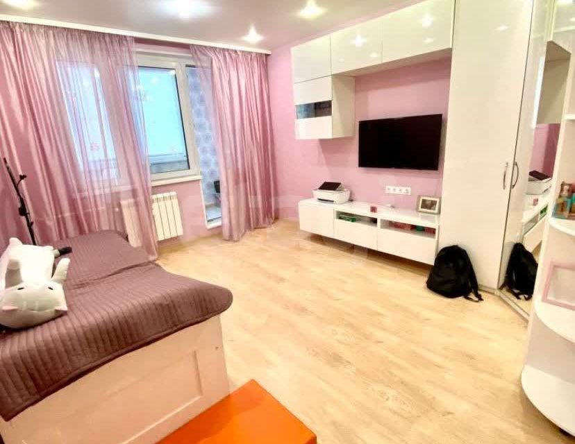 Продаётся 2-комнатная квартира, 68 м²