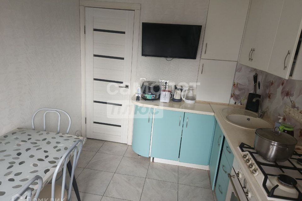 Продаётся 3-комнатная квартира, 60.1 м²