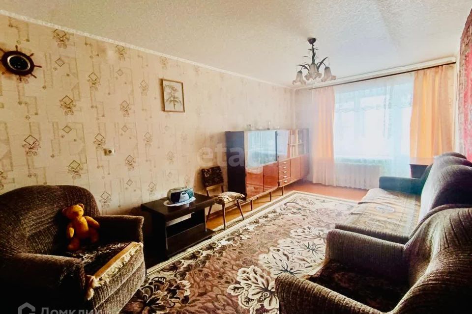 Продаётся 3-комнатная квартира, 57.3 м²