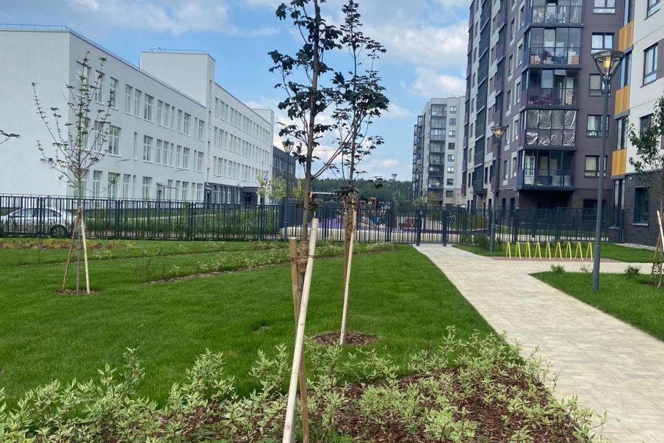 Продаётся 1-комнатная квартира, 35.8 м²