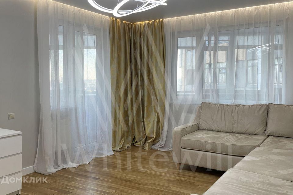 Сдаётся 2-комнатная квартира, 108 м²