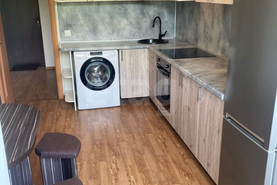 Продаётся 1-комнатная квартира, 37 м²