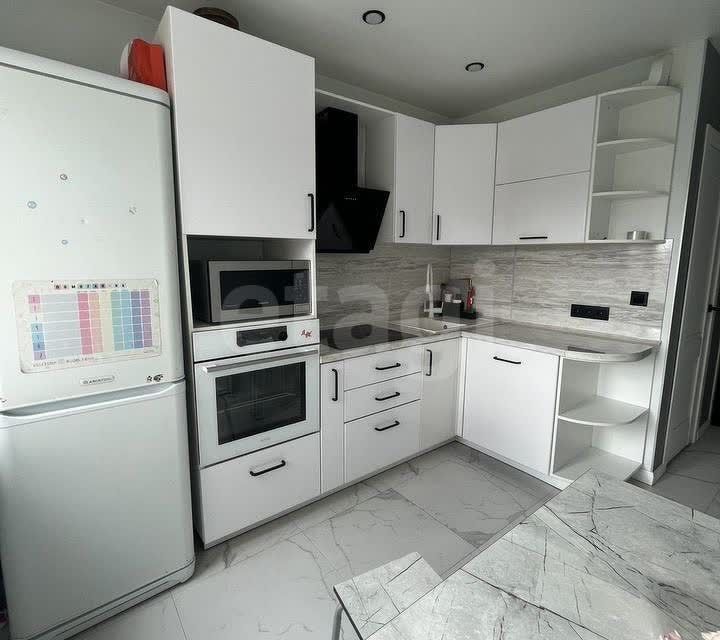 Сдаётся 3-комнатная квартира, 67.3 м²