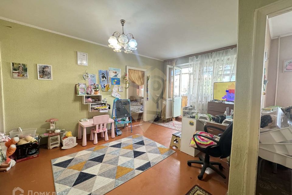 Продаётся 2-комнатная квартира, 43.6 м²