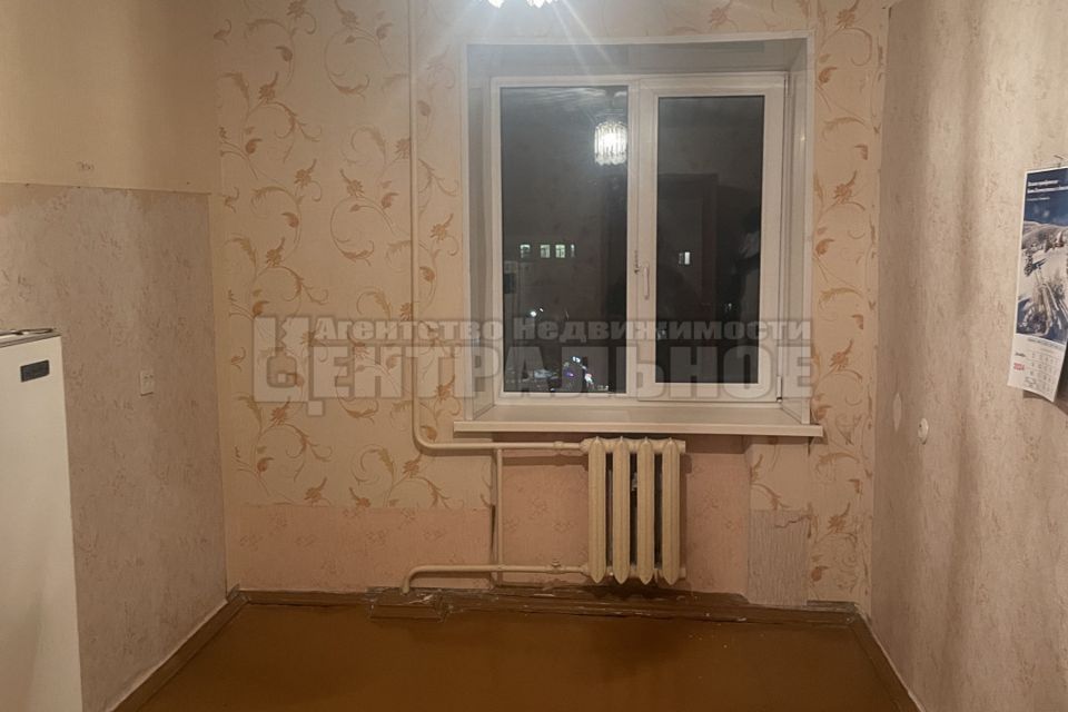 Продаётся 3-комнатная квартира, 59.4 м²