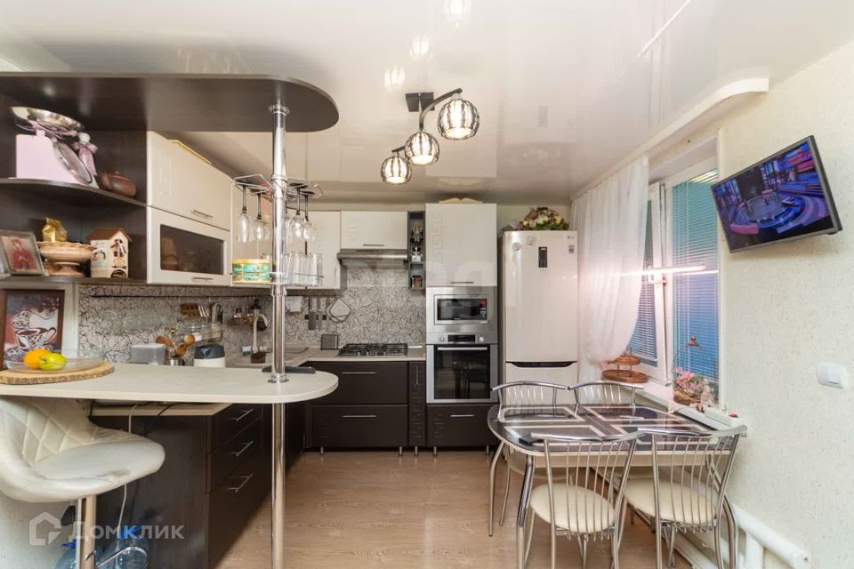 Продаётся 2-комнатная квартира, 55 м²