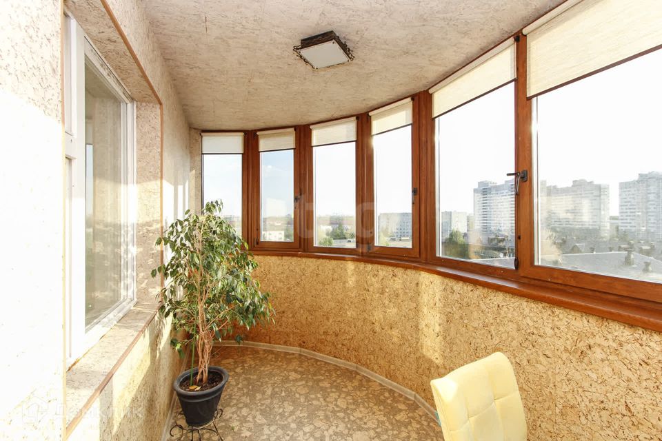 Продаётся 2-комнатная квартира, 64.8 м²
