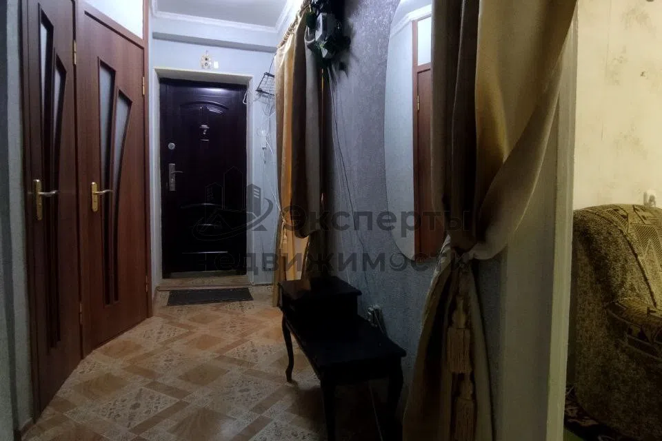 Продаётся 3-комнатная квартира, 53.7 м²
