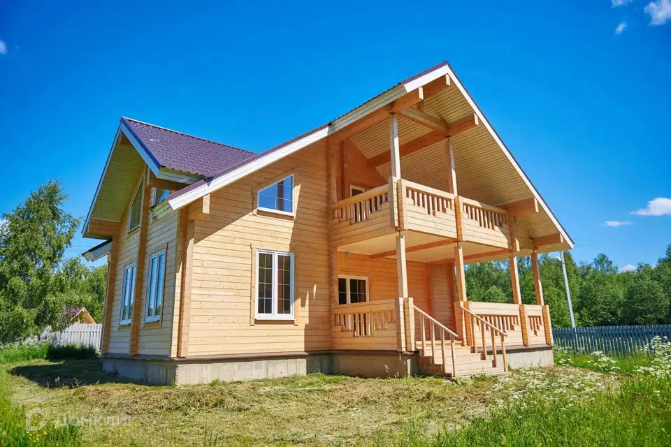 Продаётся 2-этажный дом, 225 м²