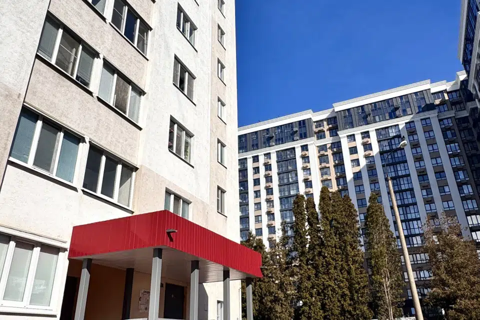 Продаётся 1-комнатная квартира, 39.5 м²