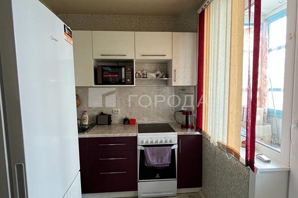Продаётся 1-комнатная квартира, 35.6 м²