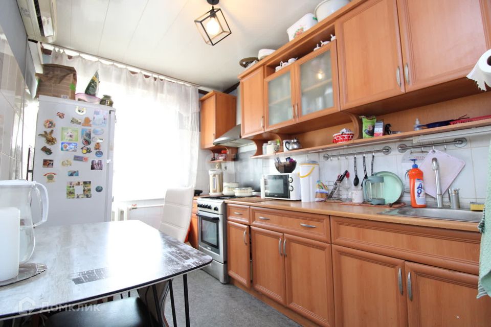 Продаётся 3-комнатная квартира, 61.8 м²
