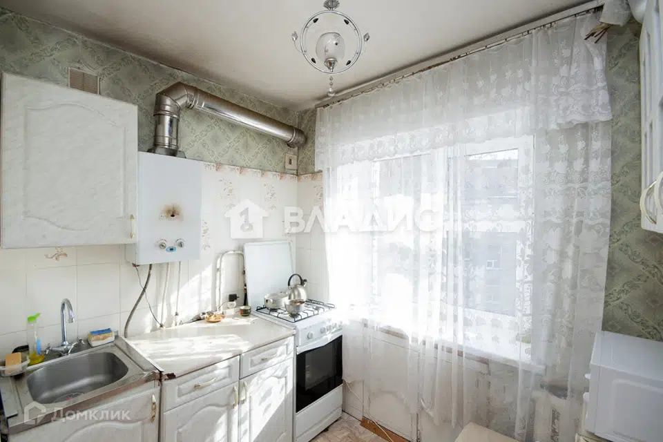 Продаётся 3-комнатная квартира, 57.1 м²
