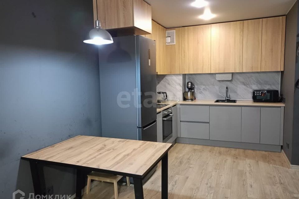 Продаётся 2-комнатная квартира, 40.6 м²