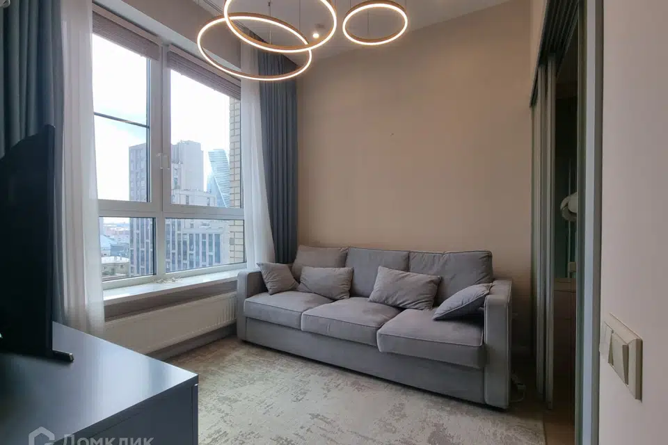Продаётся 1-комнатная квартира, 41.5 м²