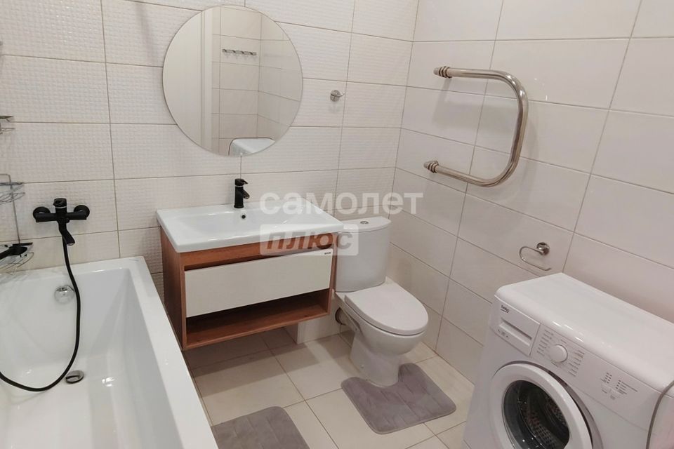 Сдаётся 1-комнатная квартира, 45.03 м²