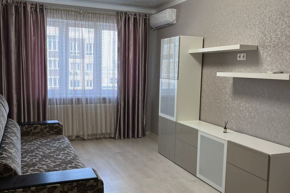 Продаётся 1-комнатная квартира, 38.9 м²