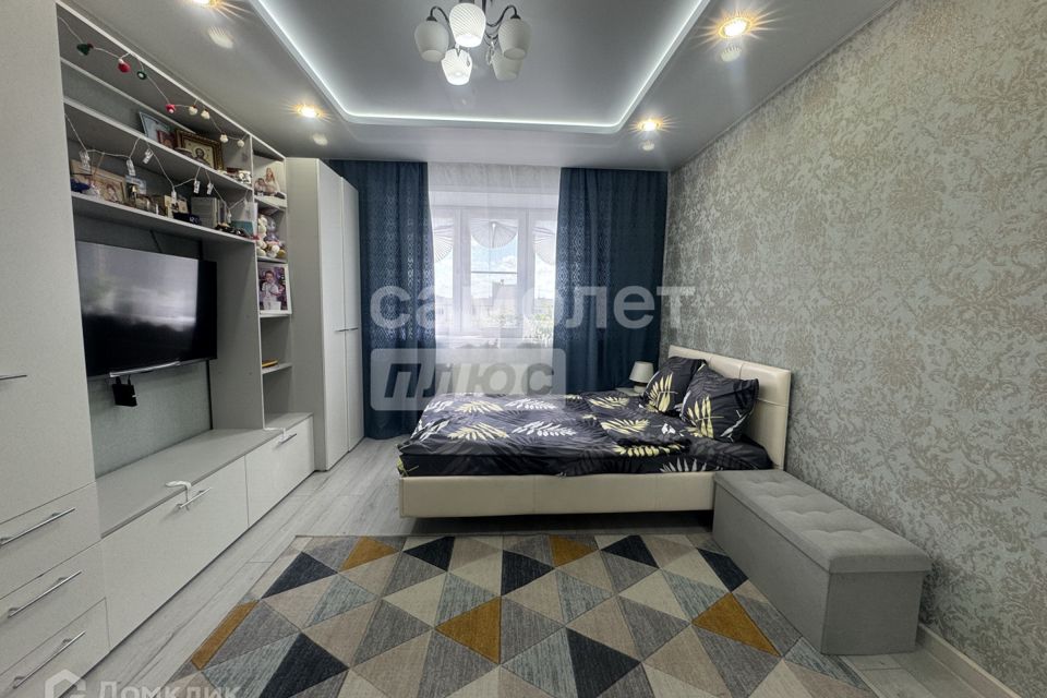 Продаётся 1-комнатная квартира, 39.7 м²