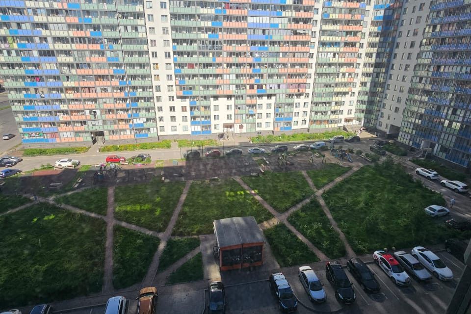 Сдаётся 1-комнатная квартира, 42 м²