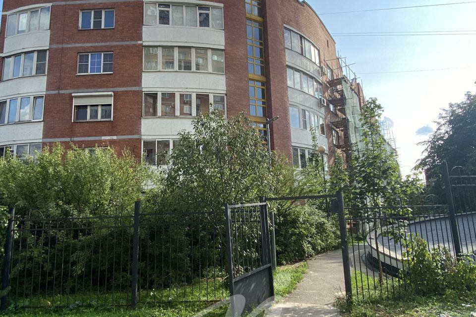 Сдаётся 3-комнатная квартира, 104 м²