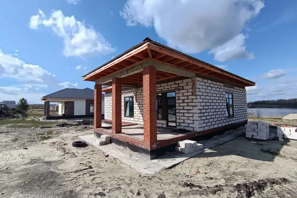 Продаётся 1-этажный дом, 120 м²