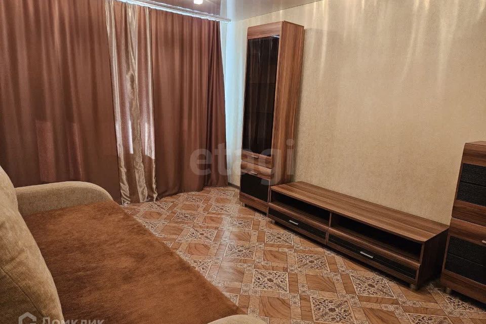 Продаётся 2-комнатная квартира, 42.4 м²