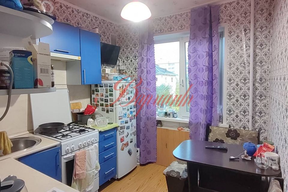Продаётся 3-комнатная квартира, 58.5 м²
