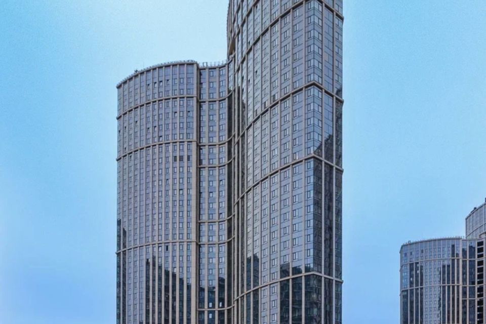 Продаётся 3-комнатная квартира, 98.2 м²
