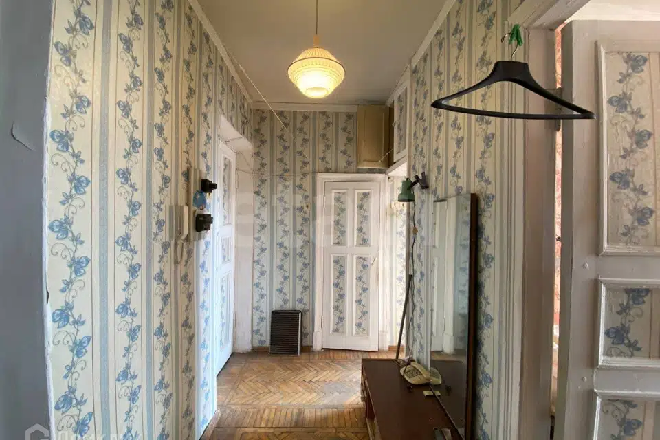 Продаётся 2-комнатная квартира, 56.7 м²
