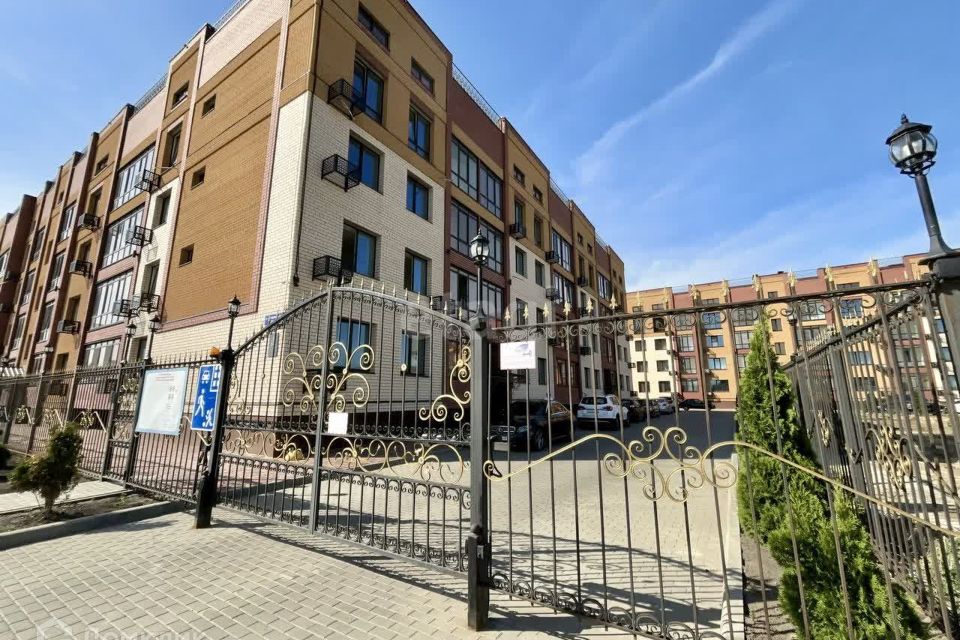 Продаётся 3-комнатная квартира, 77.1 м²