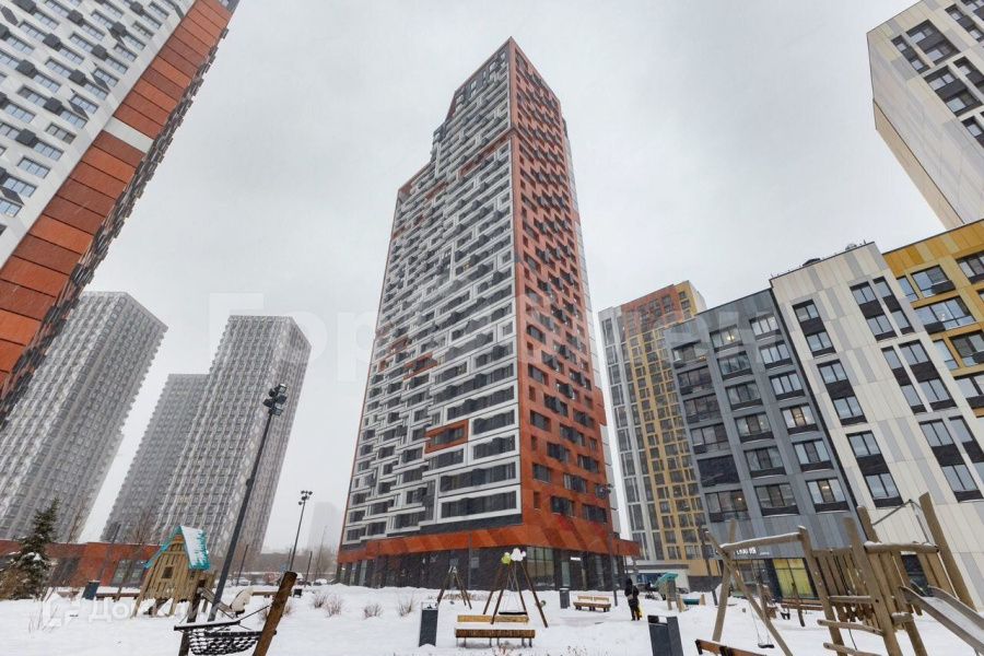 Продаётся 2-комнатная квартира, 61.3 м²