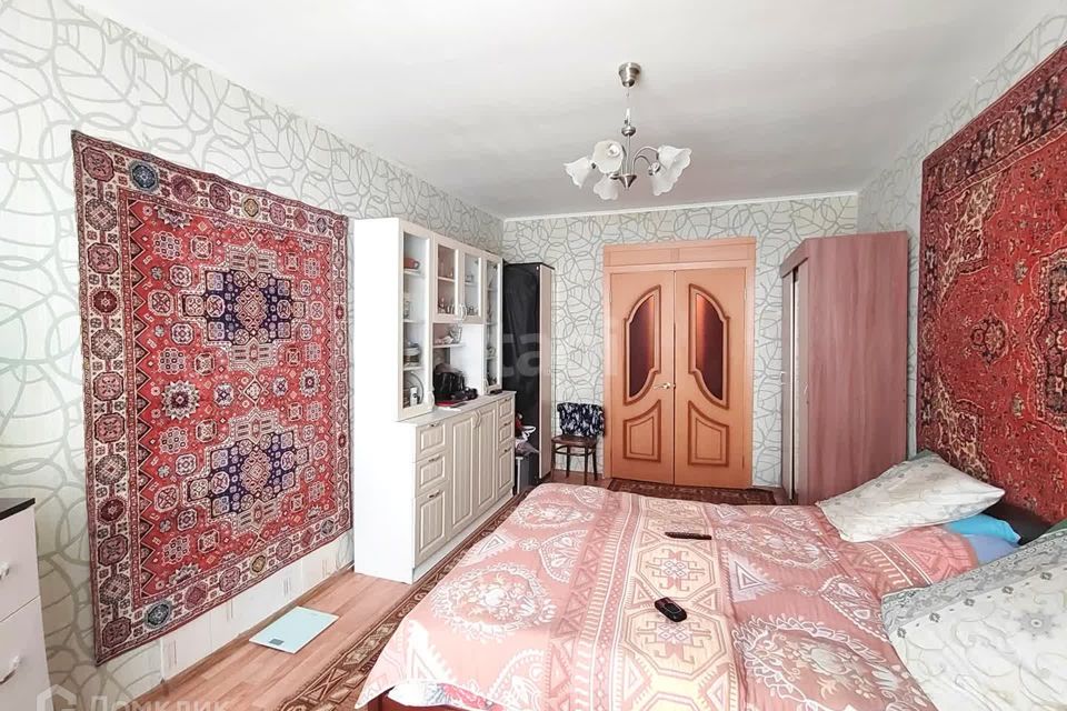 Продаётся 3-комнатная квартира, 57.9 м²