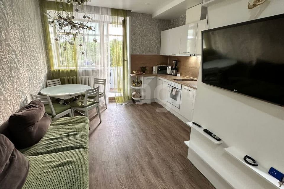 Продаётся 2-комнатная квартира, 55 м²