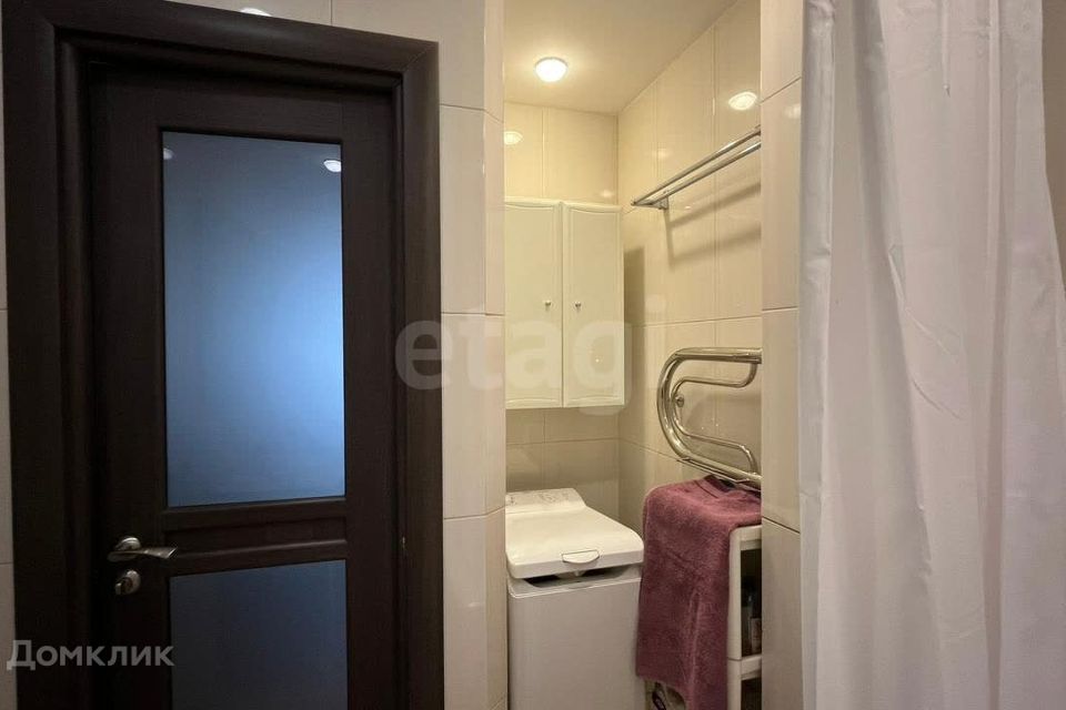 Продаётся 3-комнатная квартира, 100.8 м²