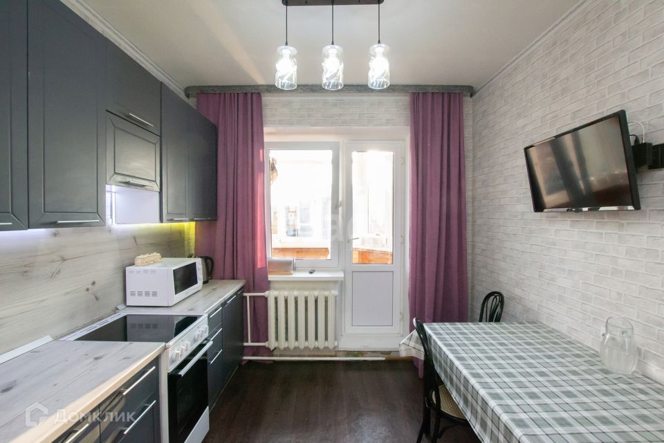 Продаётся 4-комнатная квартира, 89.1 м²