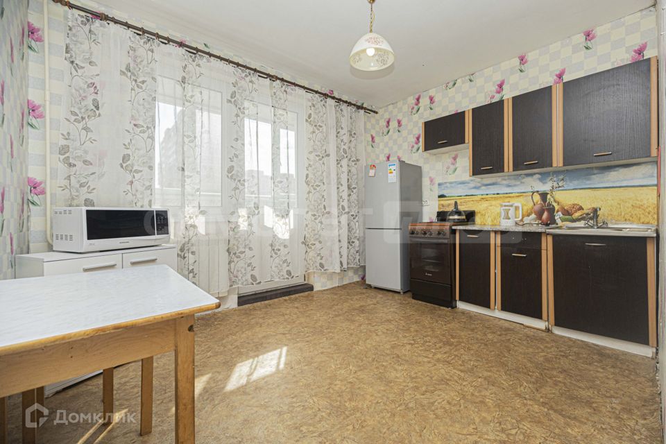 Продаётся 1-комнатная квартира, 47 м²