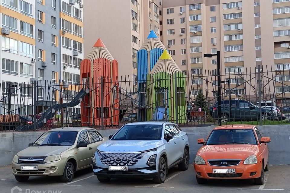 Продаётся 1-комнатная квартира, 42.5 м²