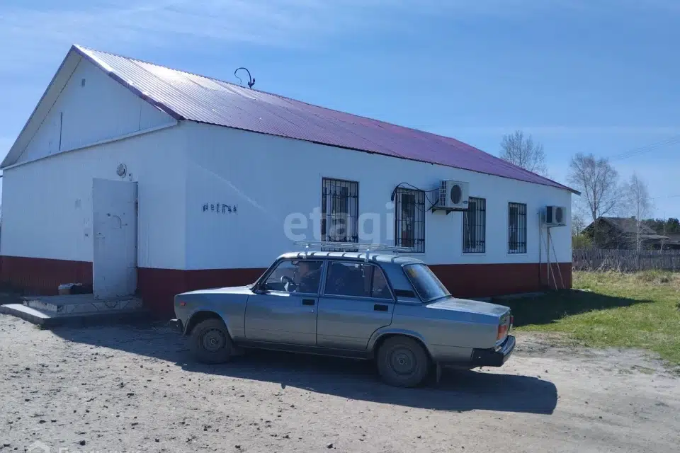 Продаётся торговое помещение, 107.9 м²